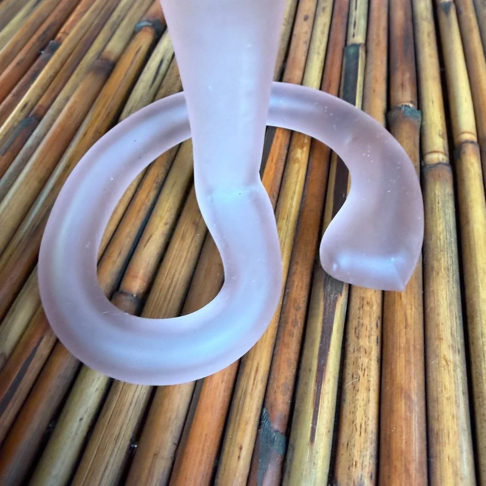 Vintage Vase Pink Art  Satin Glass Ruffle Vase Loop Base Studio 6in Beauty! 2000